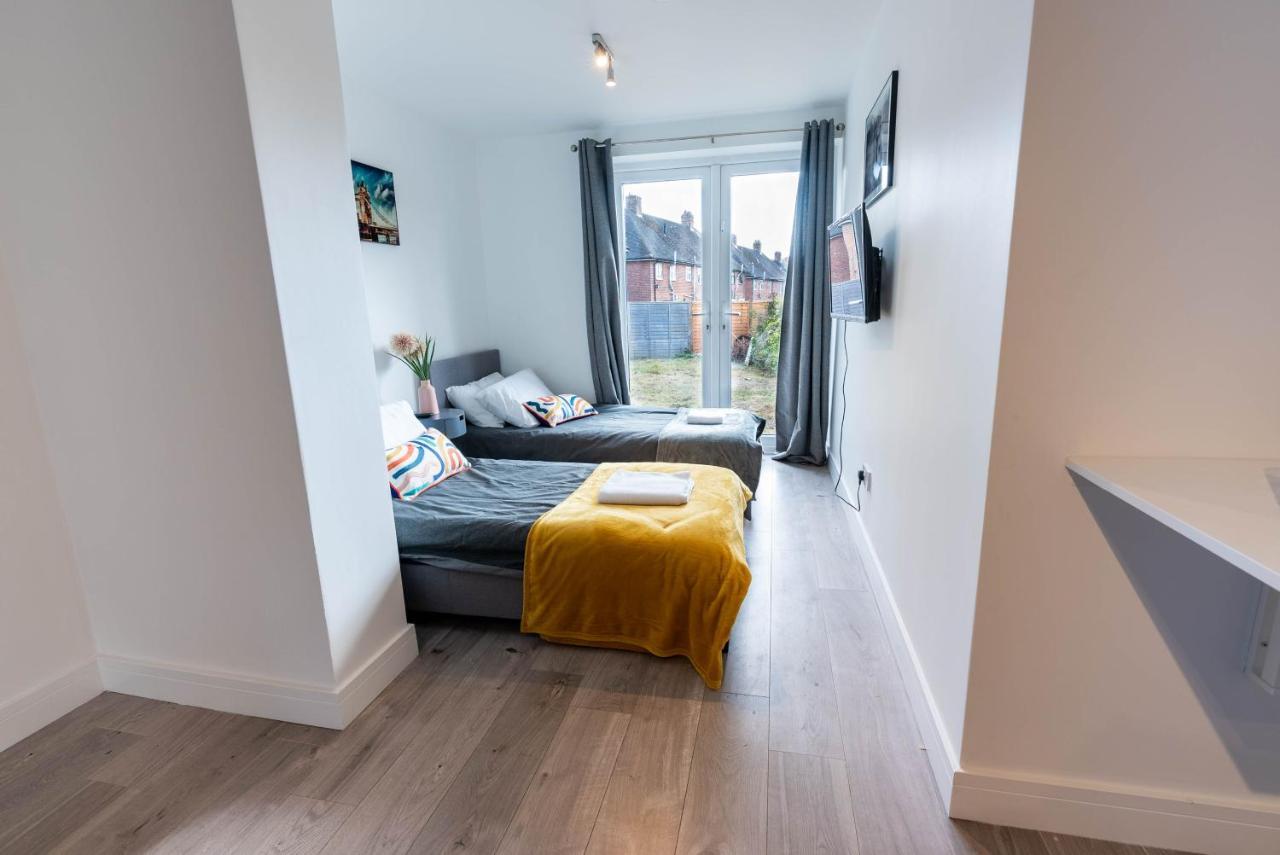 Flat 03 Studio Flat Near Aylesbury Station Free Parking Luaran gambar